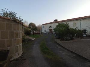 B&B / Chambres d'hotes Chambres d'hotes -- Le Clos de Gemozac : photos des chambres