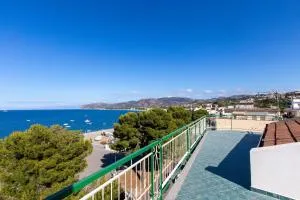 Seaview Apartment 2 - باتي