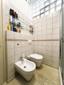 Charm in centre, sunset, movida!