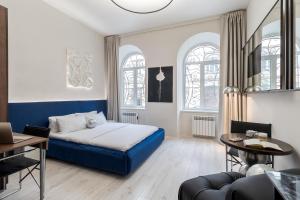 Є світло Апартаменти Прожиття