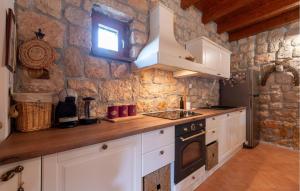 Gorgeous Home In Vinjerac