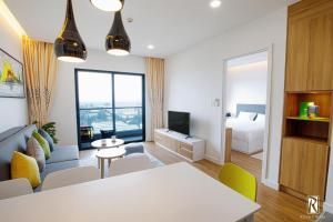 BIG PROMO - Republic Plaza Cong Hoa Apartment