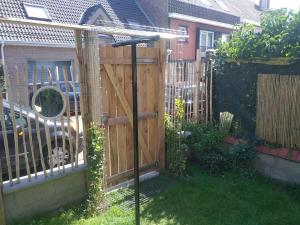 la Brise Malouine au bord de mer avec jardin