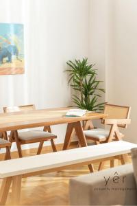 Free-Spirit Large Boho Apartment with Free-Parking