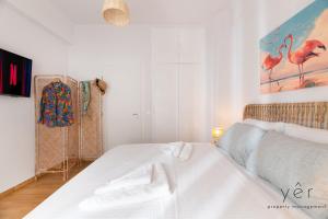 Free-Spirit Large Boho Apartment with Free-Parking