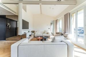 Luxueux Appartement Haussmannien avec Vue sur Paris