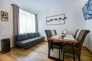 AusZeit Steiraland 5 mit überdachter Terrasse, privaten Garten und Parkplatz