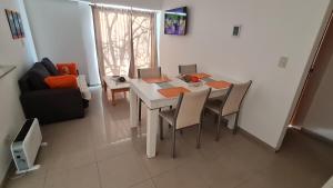 Simpsoniano Dpto Centrico a Minutos del Aeropuerto