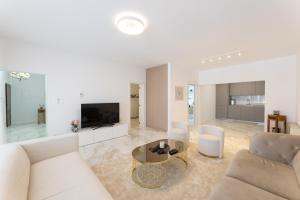 Nala Luxury Apartment