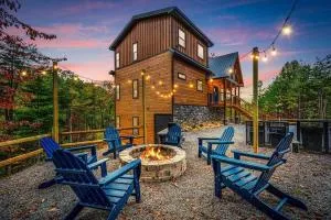 3 King Suites 5 mi to Parkway View Gaga Ball Court - 小海湾