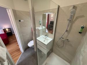 Logis Hotels - Hostellerie des Lauriers - Hotel et Restaurant : photos des chambres