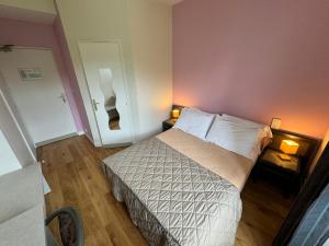 Logis Hôtels - Hostellerie des Lauriers - Hôtel et Restaurant