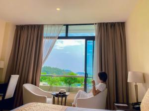 Red River Hotel LC- by BAY LUXURY