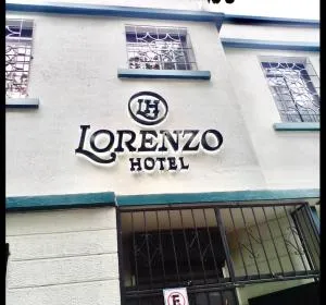 Lorenzo Hotel - Planes de Renderos