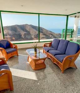 Cozy apt pool&tennis