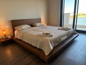 El Gouna Cyan Villa with pool n lagoon by BFG Beit Fel Gouna