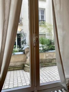 Charmant appartement Paris 8.