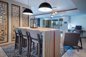 Candlewood Suites Buffalo Amherst, NY