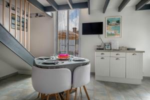 Maisons de vacances Plage a 200m, maison mitoyenne pour 4 : photos des chambres