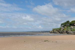 Maisons de vacances Plage a 200m, maison mitoyenne pour 4 : photos des chambres