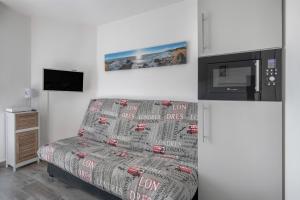 Appart avec terrasse et vue mer - 30m de la plage