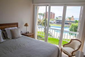 Apartment of 100m2 with sea views