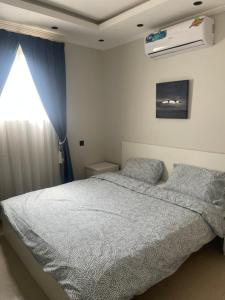 شقه4 بالكامل بغرفتين نوم وصاله