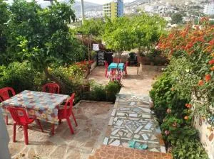 Hako Apartments - Çukë