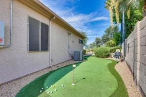 Pool and Putting Green Goodyear Home on Golf Course