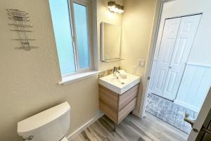 Ocean Front, Harmony at Oregon House, Stairs to the Beach!