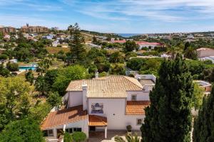 Casa Madeira, with optional heated salt-water pool and sauna