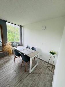 Moderno Apartamento Zona Central