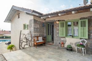 Villa Mira with pool