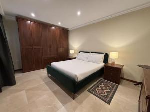 San Anton Gardens 3BDR Apartment