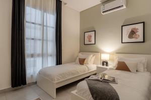 2BR Luxury Stay I 5 Min to Boulevard