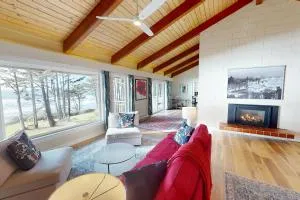 Ocean Front, Eagle at the Oregon House, Stairs to the Beach! - Reed