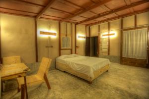 Beverly Hill Cabanas Hikkaduwa