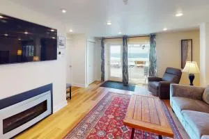 Ocean Front Studio, Heron at Oregon House, Stairs to the Beach! - Reed