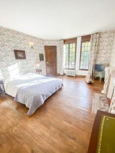 Appartements Le Haras des Charmilles : photos des chambres