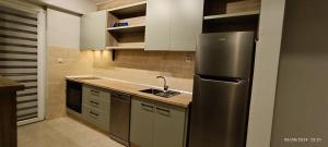 Spacious, Modern Apartment with a Great View
