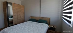 Spacious, Modern Apartment with a Great View