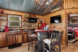 Rockin R - Shining Star Cabin