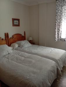 Edificio María Piña La Carihuela Calle los Perros