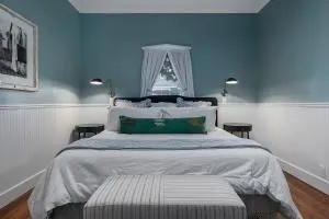 Stonewall Main Haus - Sleeps 6 - Blumenthal