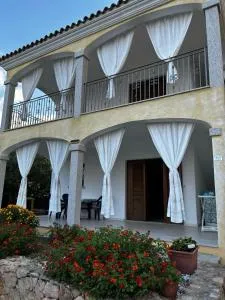 Appartamento vista Mare Tanaunella - 塔瑙内拉