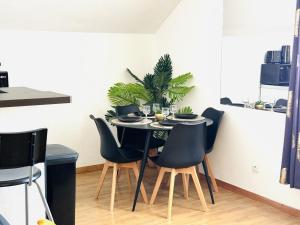 Appartements Le Tropical- Beau T2 a 5min du centre-ville : photos des chambres