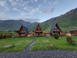 Kazbegi Spa Resort Cottages