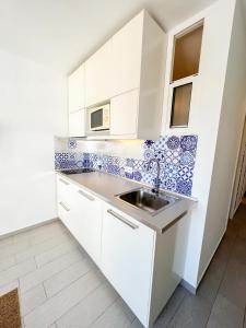 Elegant 1BDR Bright Flat with Pool