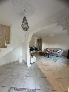 Villas Maison jardin proche lac & Autoroute : photos des chambres
