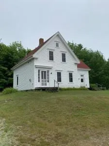 Meta Goldin FarmHouse - Meadow! - Deer Isle